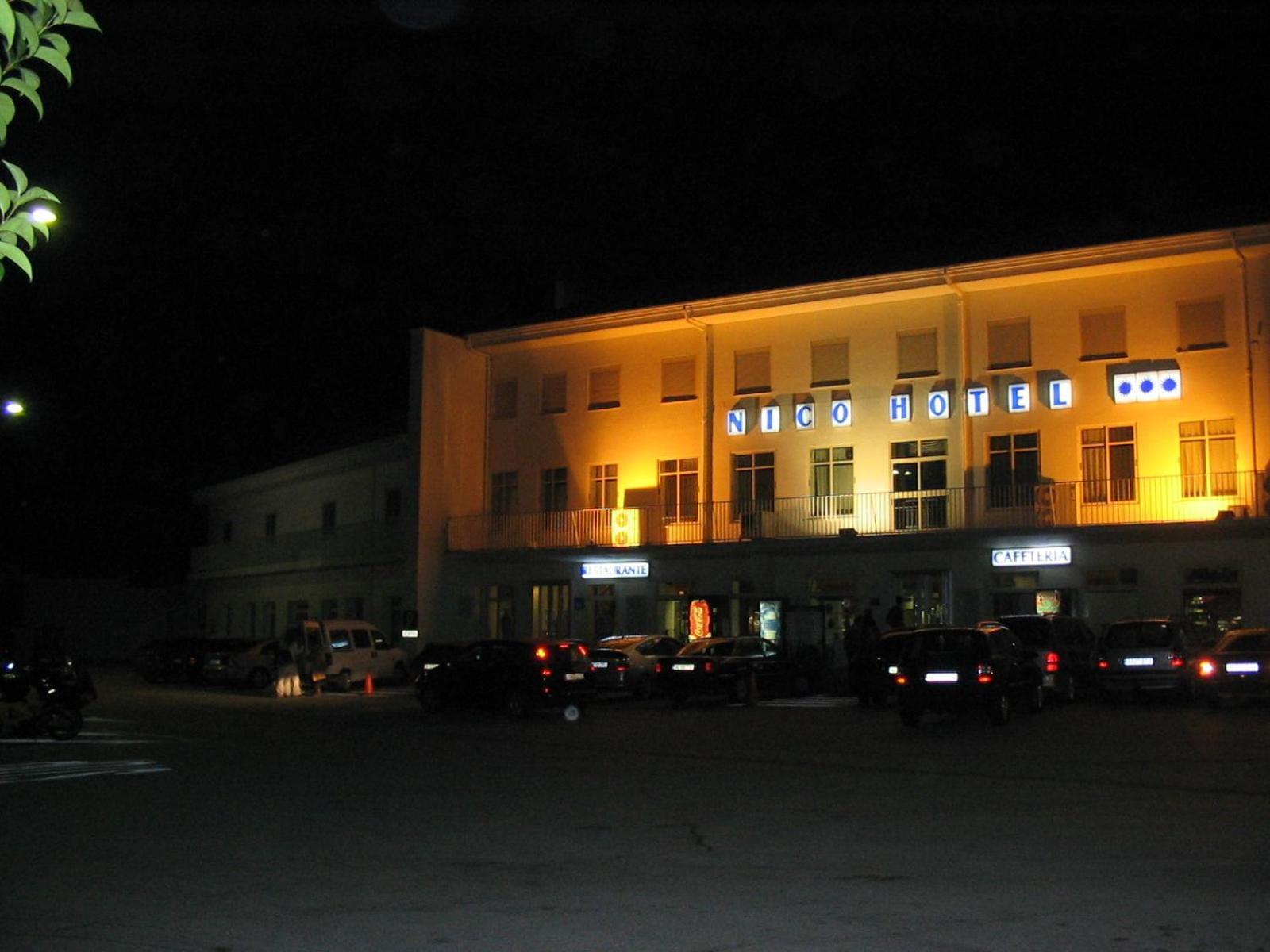 Hotel Nico Medinaceli Eksteriør billede